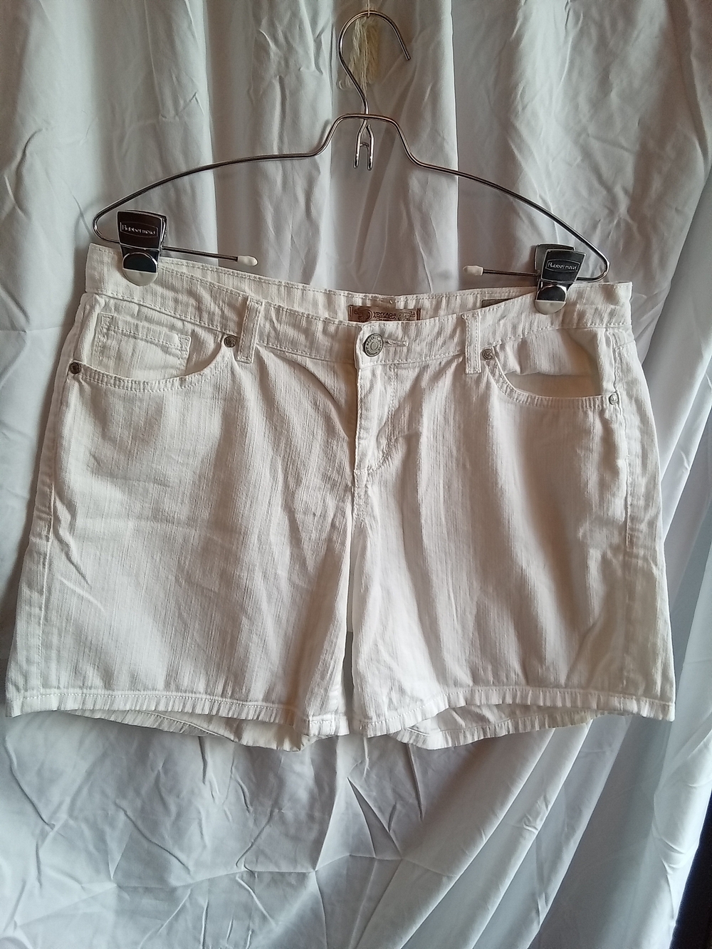 Vintage America Cream Denim Shorts 8/29